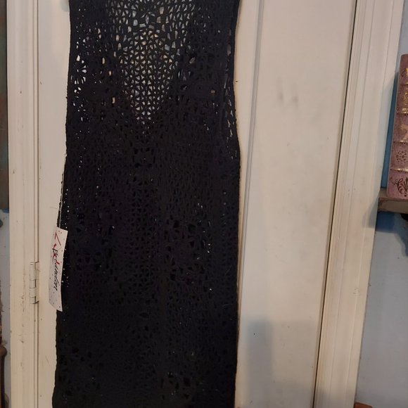 AJ Brandon black sweater - Picture 5 of 5